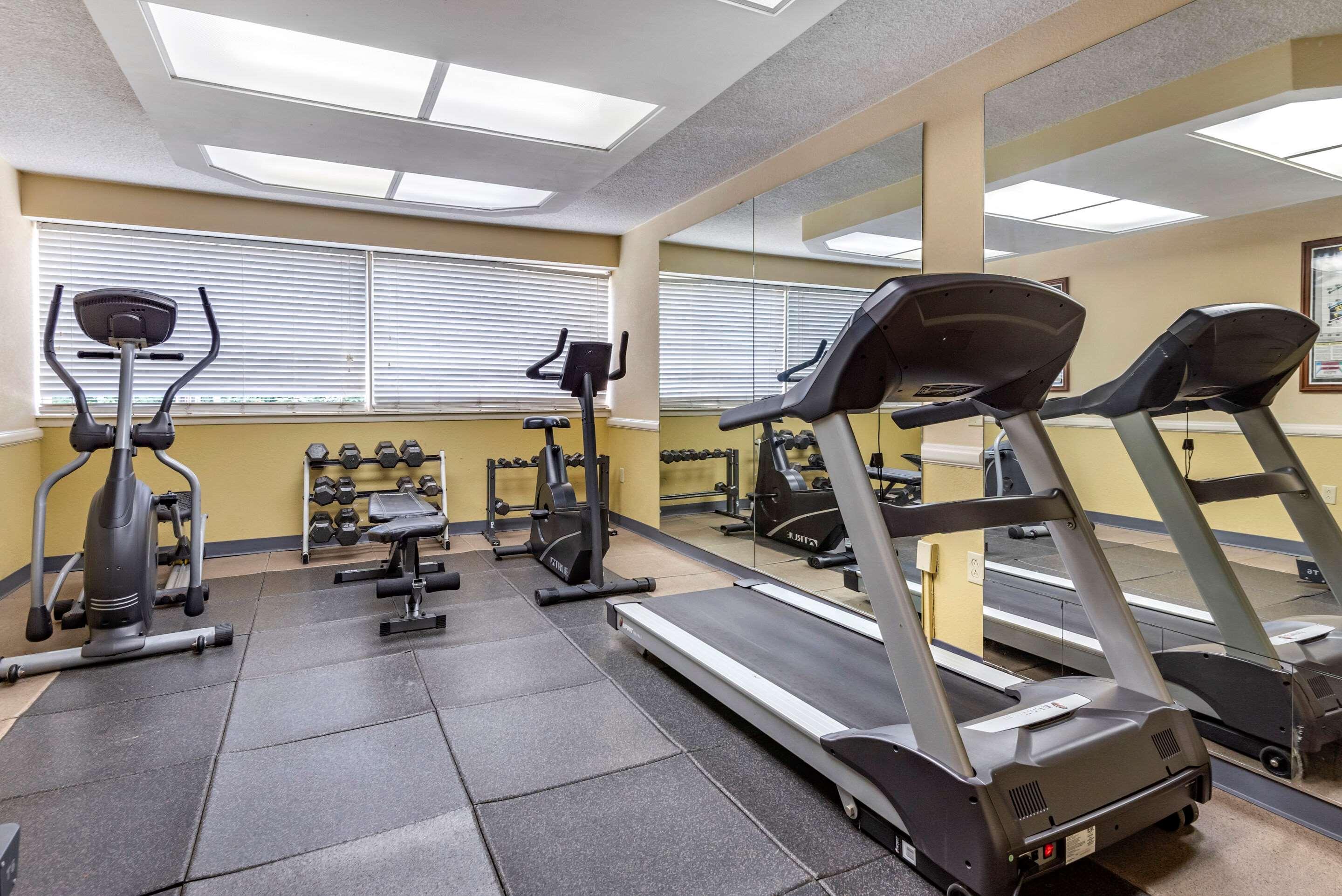 Quality Inn & Suites Vestal Binghamton Near University Zewnętrze zdjęcie